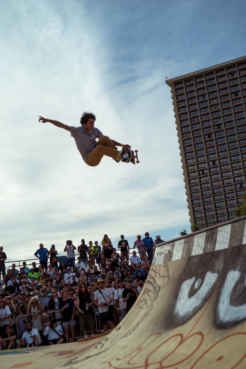 iameddierhea's tweet photo. #HellofaParadise was dope. @thrashermag @adidasUS @Teampainparks @808skatehawaii #addidasskateboarding @willylara4 https://t.co/CPUM5KaZOe