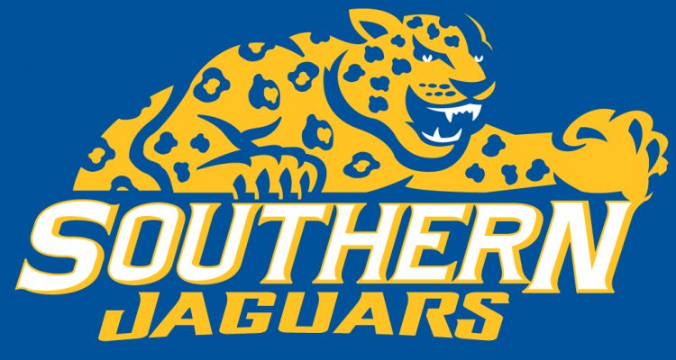 brandon_pippen's tweet photo. I am blessed to receive my first offer from Southern University. Go Jags! @coachberry77 @CoachGatorTKO @ChadSimmons_  @PlayBookAthlete  @RecruitGeorgia  @AHSFootball https://t.co/UmB4FtNfQN