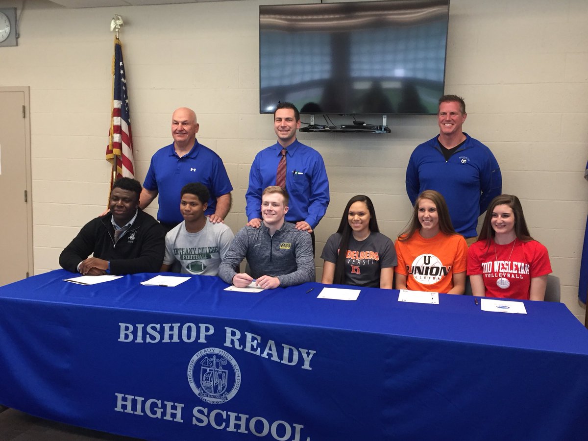 ReadyHoops's tweet image. Congratulations to Senior Brady Thomas @breakn_ankles23 for his official commitment to Mount St. Joseph University! Welcome to the long prestigious list of #ReadyHoops and @ReadyAthletics student athletes moving on to advance their athletic careers at the collegiate level!