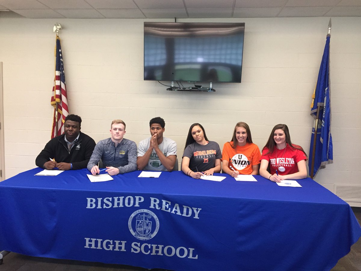 ReadyHoops's tweet image. Congratulations to Senior Brady Thomas @breakn_ankles23 for his official commitment to Mount St. Joseph University! Welcome to the long prestigious list of #ReadyHoops and @ReadyAthletics student athletes moving on to advance their athletic careers at the collegiate level!