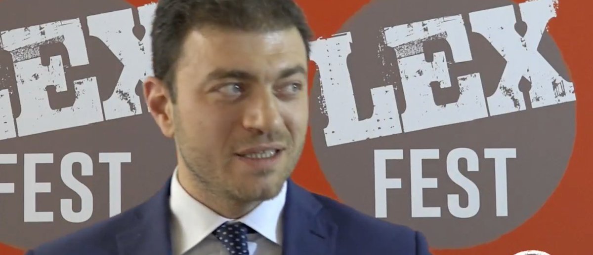 GiorgioVarano's tweet photo. Una breve intervista sul rapporto tra #informazione e #giustizia, a margine della "mia intervista" a @marcolillo al  @lex_fest 2018 #lexfest #processomediatico @CamerePenali   https://t.co/FVWNcnlXjl https://t.co/bken0vDlup