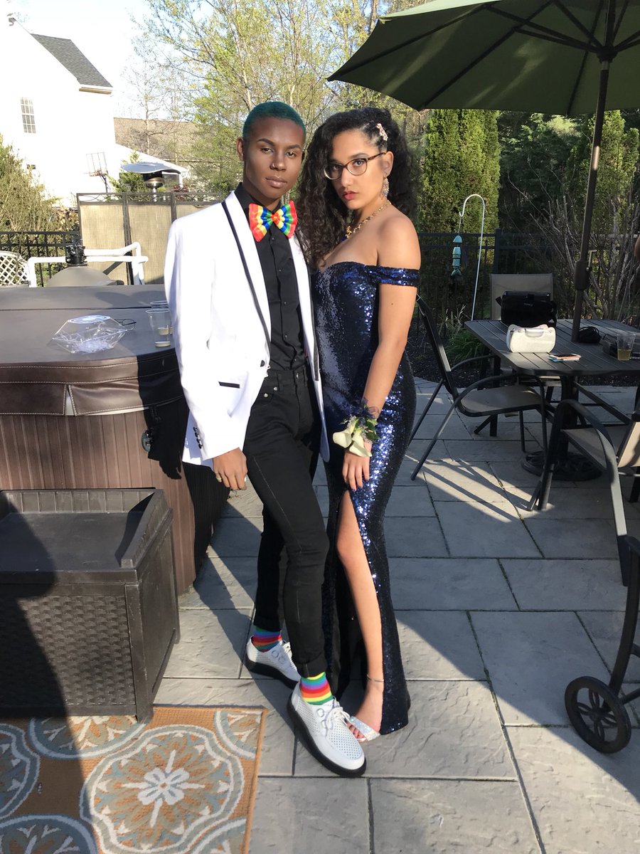 mikalakira's tweet photo. “they’re all gonna laugh at you” 🌈🏳️‍🌈#prom2018 https://t.co/riiFw6p2VT