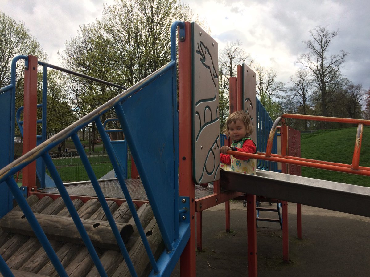 tripswithatot's tweet photo. Little day out just us two today to forge dam. Doing what we love best: play, nature, paddling, Woods, cafe. ❤️ love him &amp; love the city he’s growing up in. #sheffieldissuper #sheffkids #theoutdoorcity https://t.co/IXtQVDY5Xr
