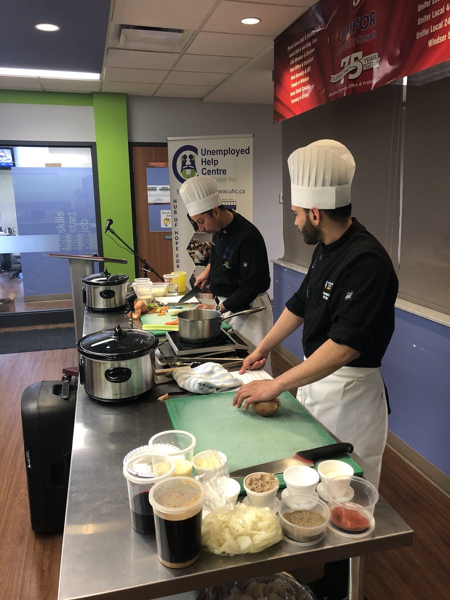 #ChefJoe &amp; #ChefRafe have begun to cook! It smells amazing in here &amp; our participants are #learning knife skills and other kitchen tips &amp; tricks. The crock pots donated by <a href="/UniforLocal240/">Unifor Local 240</a> will be going to great use! #CrockPotCookingClass