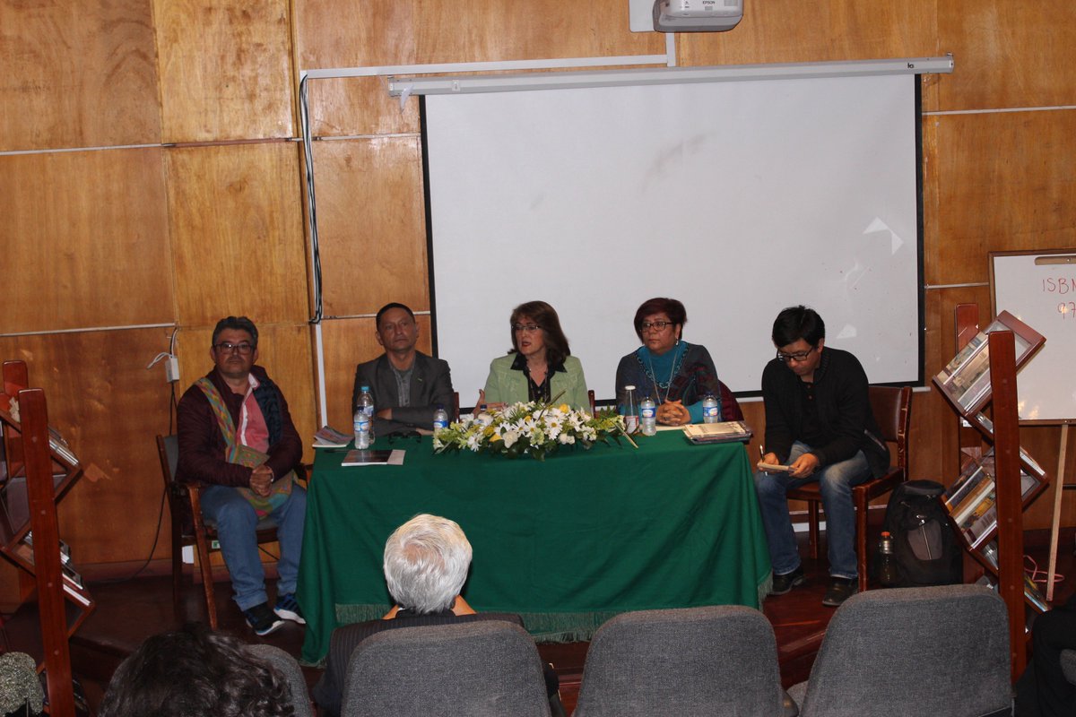 UPTCoficial's tweet photo. #Ahora en celebración del #DíaDelIdioma y aniversario #EditorialUptc de la @VIEUptc se realiza el "Panel Somos Seres de Lenguaje" en el edificio administrativo #Uptc, auditorio 1. Autores facultad de @educacionuptc https://t.co/lmatF8jx4N