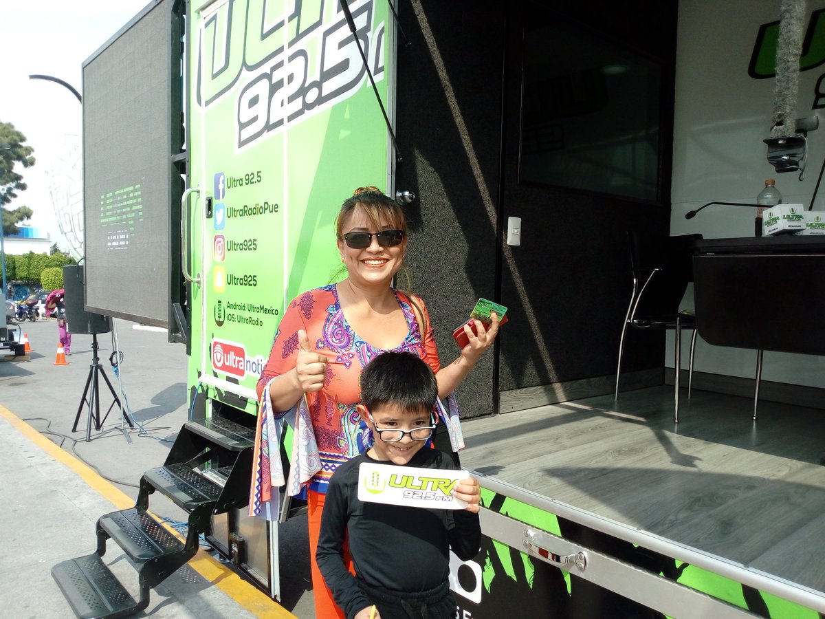 UltraRadioPue's tweet photo. ¡Ven por tú #UltraCard !
No lo pienses dos veces corre por tú oportunidad de ganar un auto, @leidy_salazar9 y el Ultrateam te espera en Plaza Loreto.
#ultra #radioultra #efectoultra #Puebla https://t.co/ccvJzBAG4C