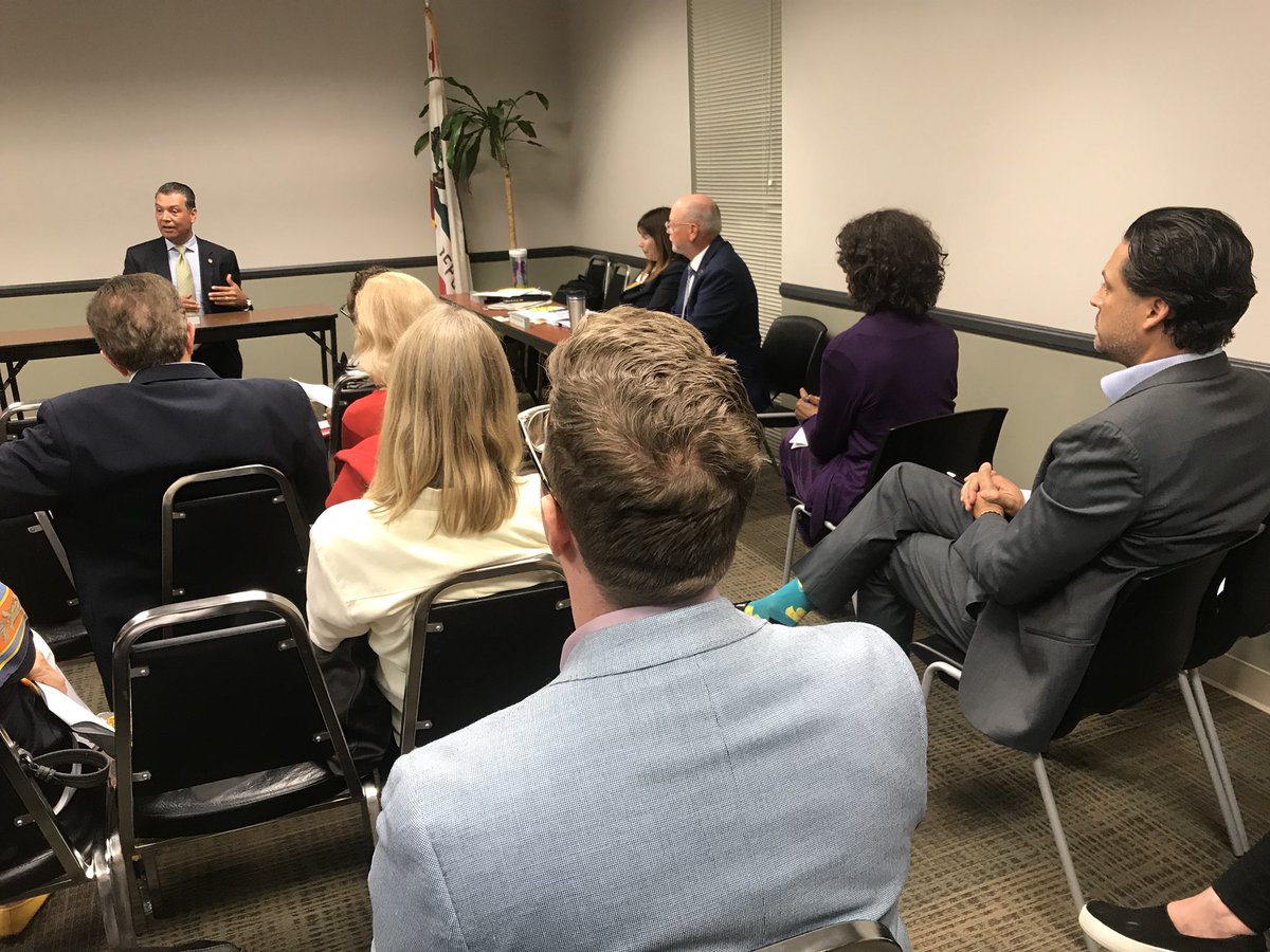 GLA_Realtors's tweet photo. Thank you to Secretary of State @AlexPadilla4CA for coming to speak with our Public Policy Committee Meeting today! We asked tough questions about voter registration, top 2 primary system and much more! #REALTORValues https://t.co/VO8S2MVVoZ