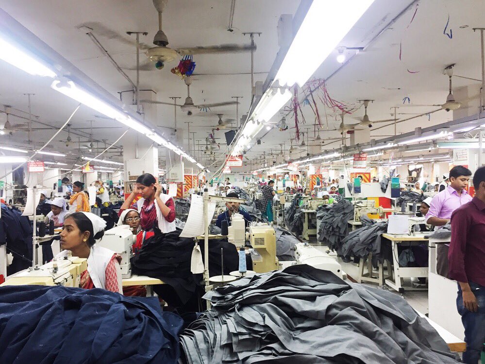 BRACworld's tweet photo. It’s Fashion Revolution week! #FashRevWeek is a global movement to push for transparency, sustainability, and ethics in the fashion industry. This week, we encourage you to think about #WhoMadeYourClothes. @Fash_Rev https://t.co/nmnu3IqA7Q