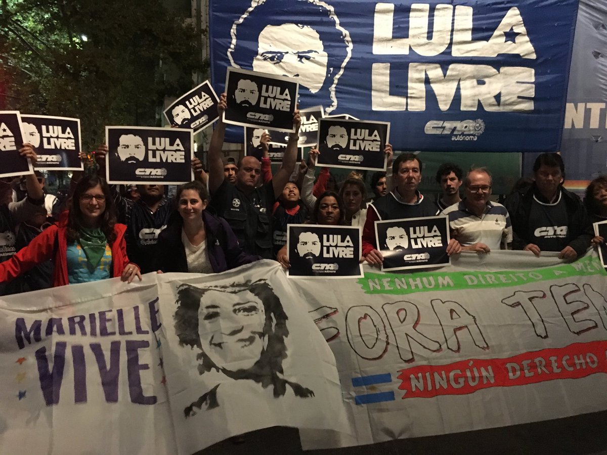 #Lula #LulaLibre La CTA A frene ala embajada exige la liberación de Lula <a href="/LulapeloBrasil/">131313</a> <a href="/fito_aguirre/">Fito Aguirre</a> @agenciaCTA <a href="/CTAACapital/">CTA-A Capital</a> <a href="/csa_tuca/">CSA-TUCA</a> <a href="/ituc/">ITUC</a> <a href="/itucafrica/">ITUC AFRICA</a> <a href="/VBaezOficial/">Víctor Báez</a> <a href="/marianovazkez/">Mariano D. Vázquez🔻</a>