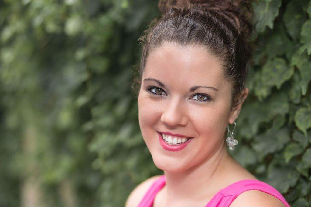 Meet Eileen Tull, Independent Adventurer and Sober Traveler xxwilltravel.com/2018/04/23/mee…