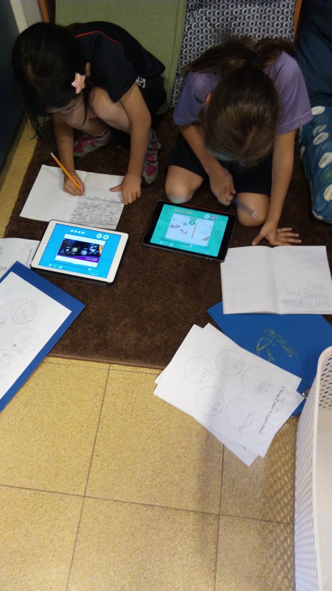 DIGoldsmith's tweet photo. Exciting to see 1st graders so engaged in research during our first Genius Hour activity! https://t.co/UZxmwHoc1y