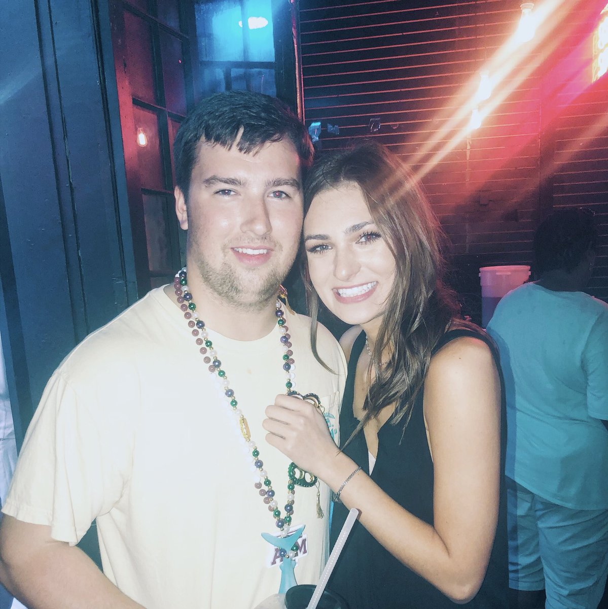 madisonfinfrock's tweet photo. Formal x2 https://t.co/iFLVkSKq2M