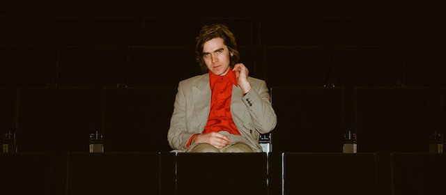 LAMusicBlog's tweet image. Max Clarke, aka @cut_worms, will be at @TeragramLA on June 7th. Get tickets and see the music video for "Cash For Gold" over at the Blog: lamusicblog.com/2018/04/news/c…