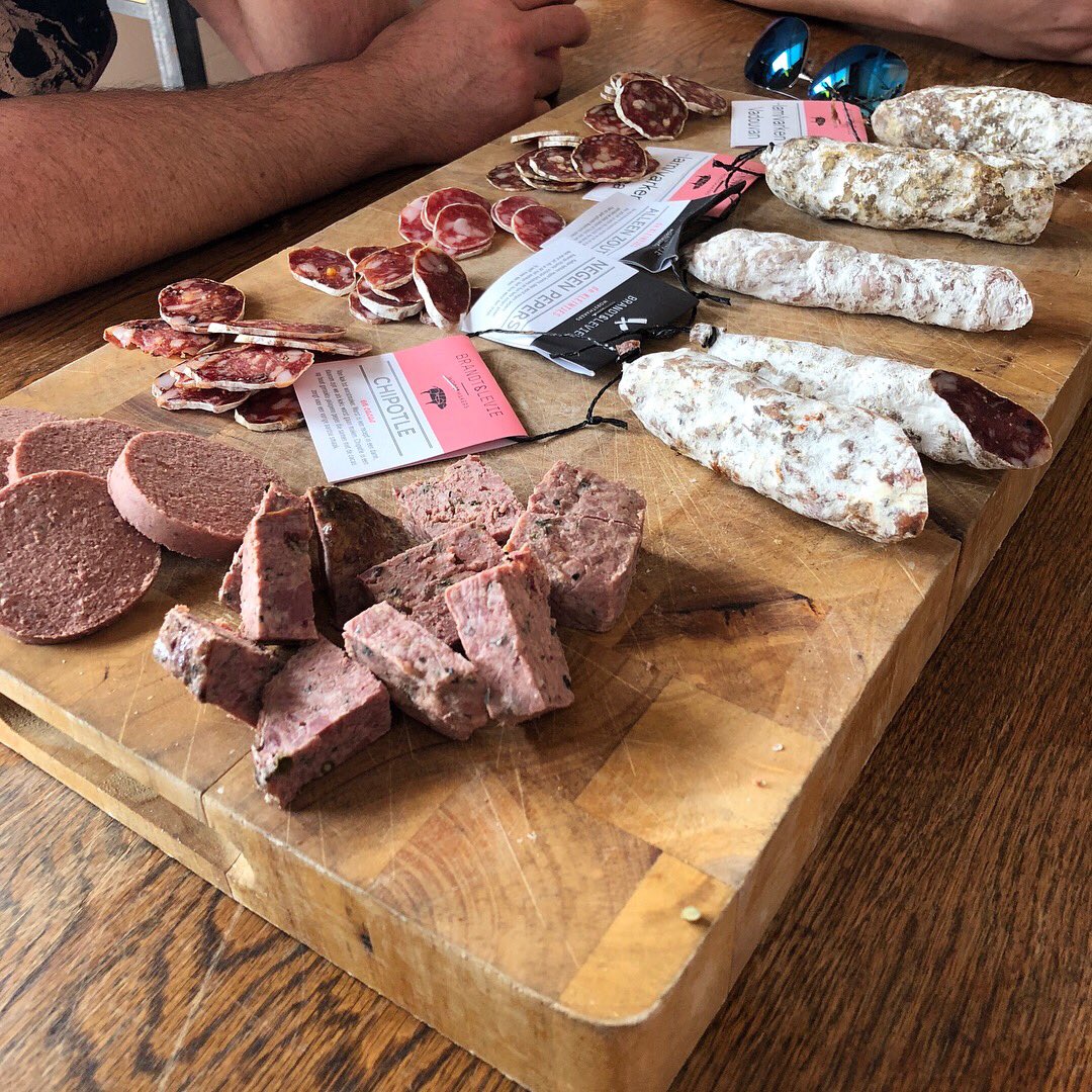 BlocknBottle's tweet photo. Awesome afternoon at Brandt & Levie with @ThesausagemanNS sharing great food, beer and knowledge! #MeatBeerLife #Worstmakers #charcuterie https://t.co/4YqAxuRasD