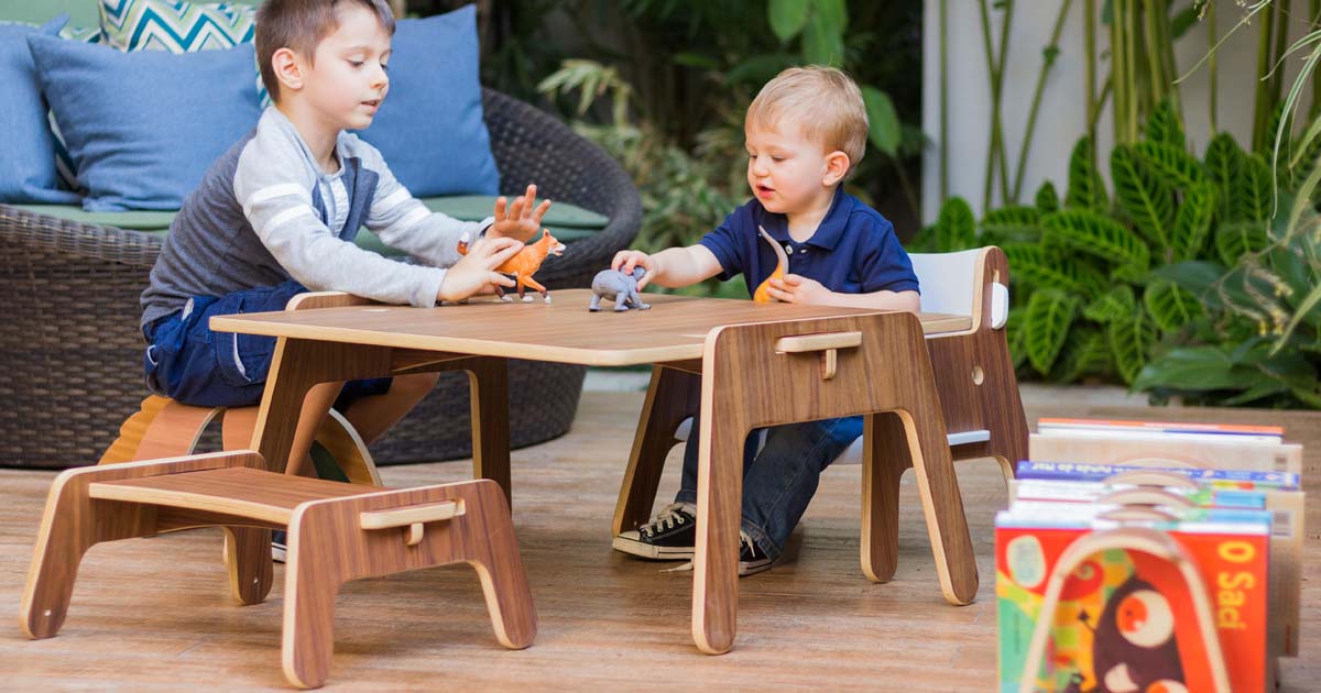 HabitusBrasil's tweet photo. Marca acredita que durabilidade, ergonomia e design lúdico e atraente devem ser características dos móveis e acessórios para crianças > https://t.co/R19IKHgyQh #design #moveisinfantis #noos #habitusbrasil https://t.co/AKDSgmmm4F