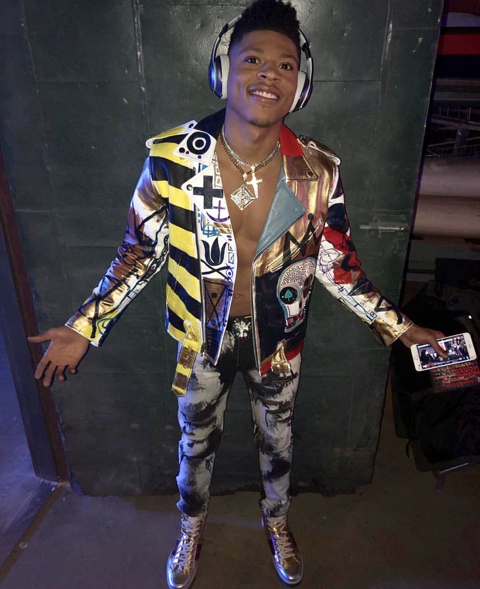 Pat_Field's tweet photo. Y A Z Z ™ Hakeem on #EMPIRE looking FINE as always in a custom #ARTFashion Hand Painted Leather Moto Jacket by Jody Morlock. Styled by #HouseofField OG Paolo Nieddu Paolo Nieddu . We love this LOOK for him. https://t.co/vGIddFQXXP