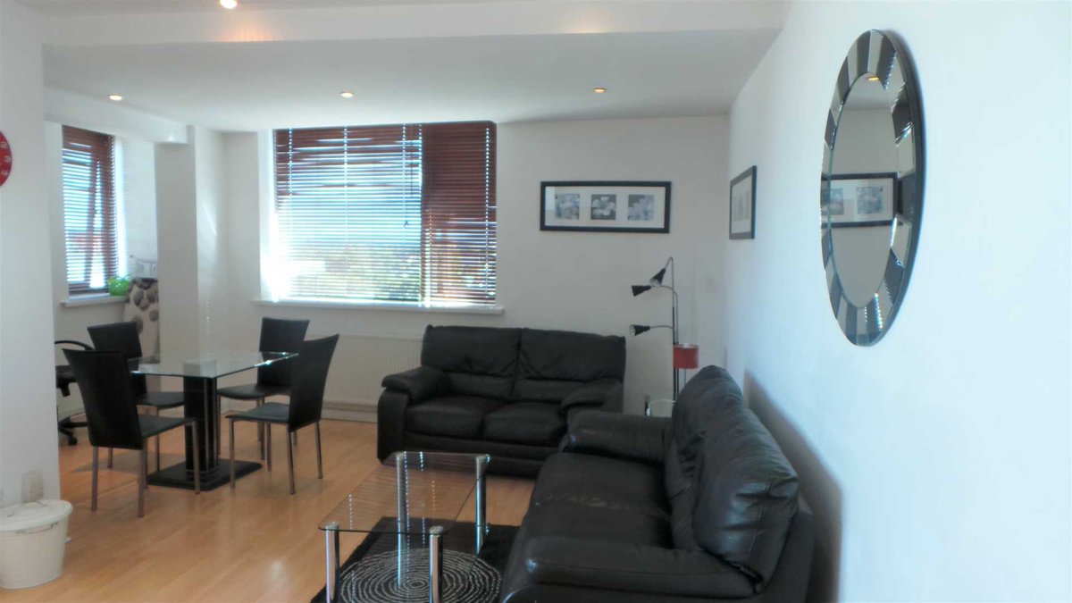Bright Estate Agents (BrightAgents) Twitter