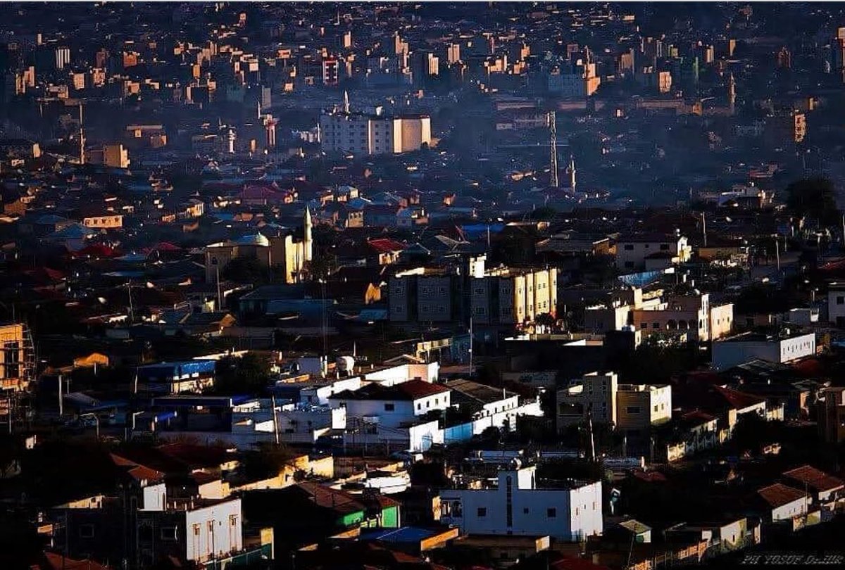 NastehaKhaliiif's tweet photo. #الصومال_تتحدث
This is somalia🇸🇴 https://t.co/h0KTax9RFR