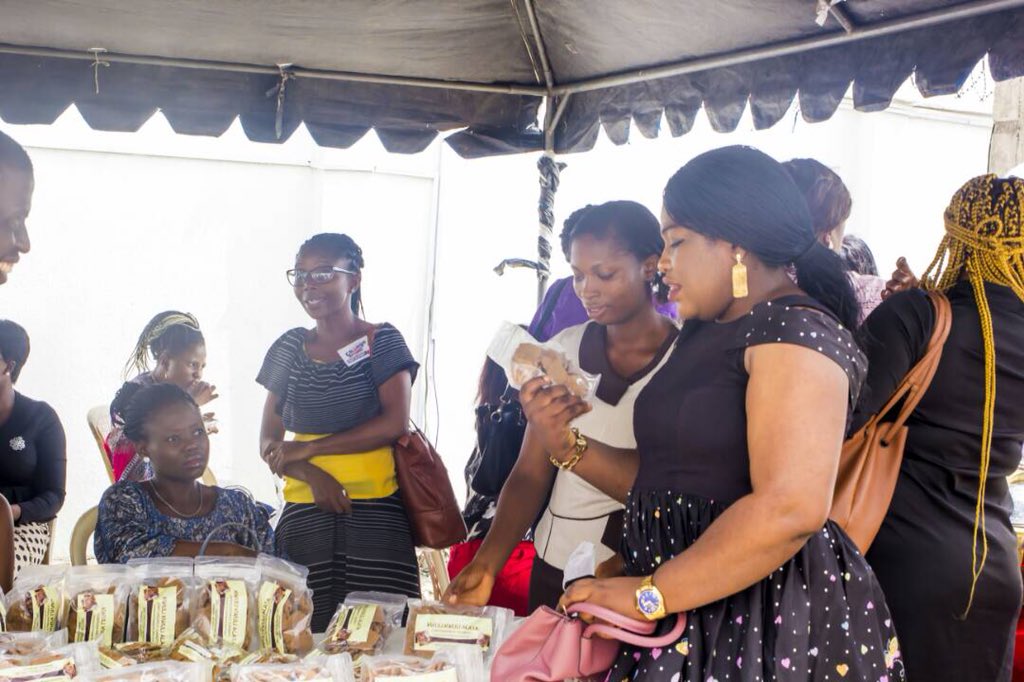 SunmboAdeoye's tweet photo. Pictures of Exhibitors at the 5th annual Inspiring change conference 2018 #icgamechanger #inspiringchangeat5 #inspiringchangeconference2018 #inspiringchangewithSunmbo MORE PICTURES @Inspiringchang https://t.co/u84wZw0CJb