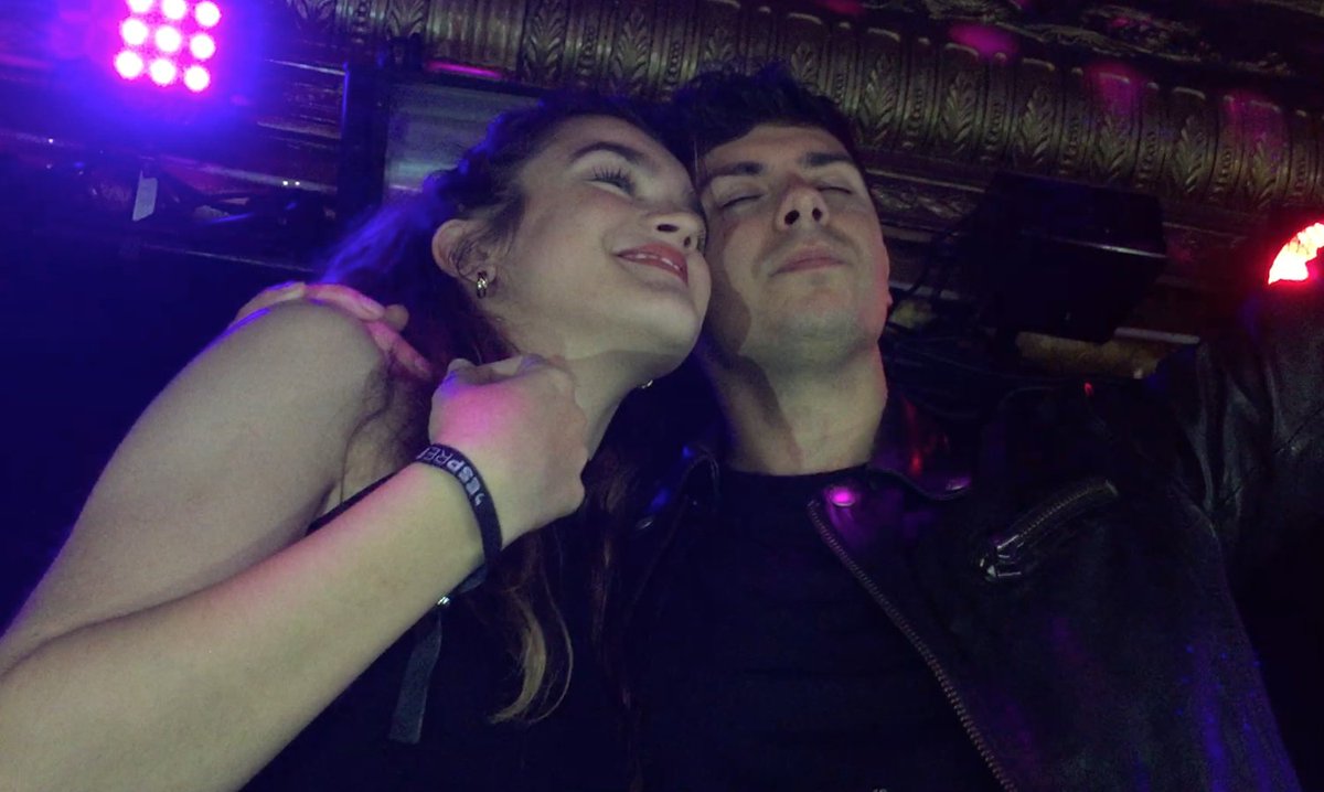 Sanwitch__'s tweet photo. Alfred y Amaia en la #WelcomeESPreparty  Parte 1 https://t.co/B1OBZAzi2J