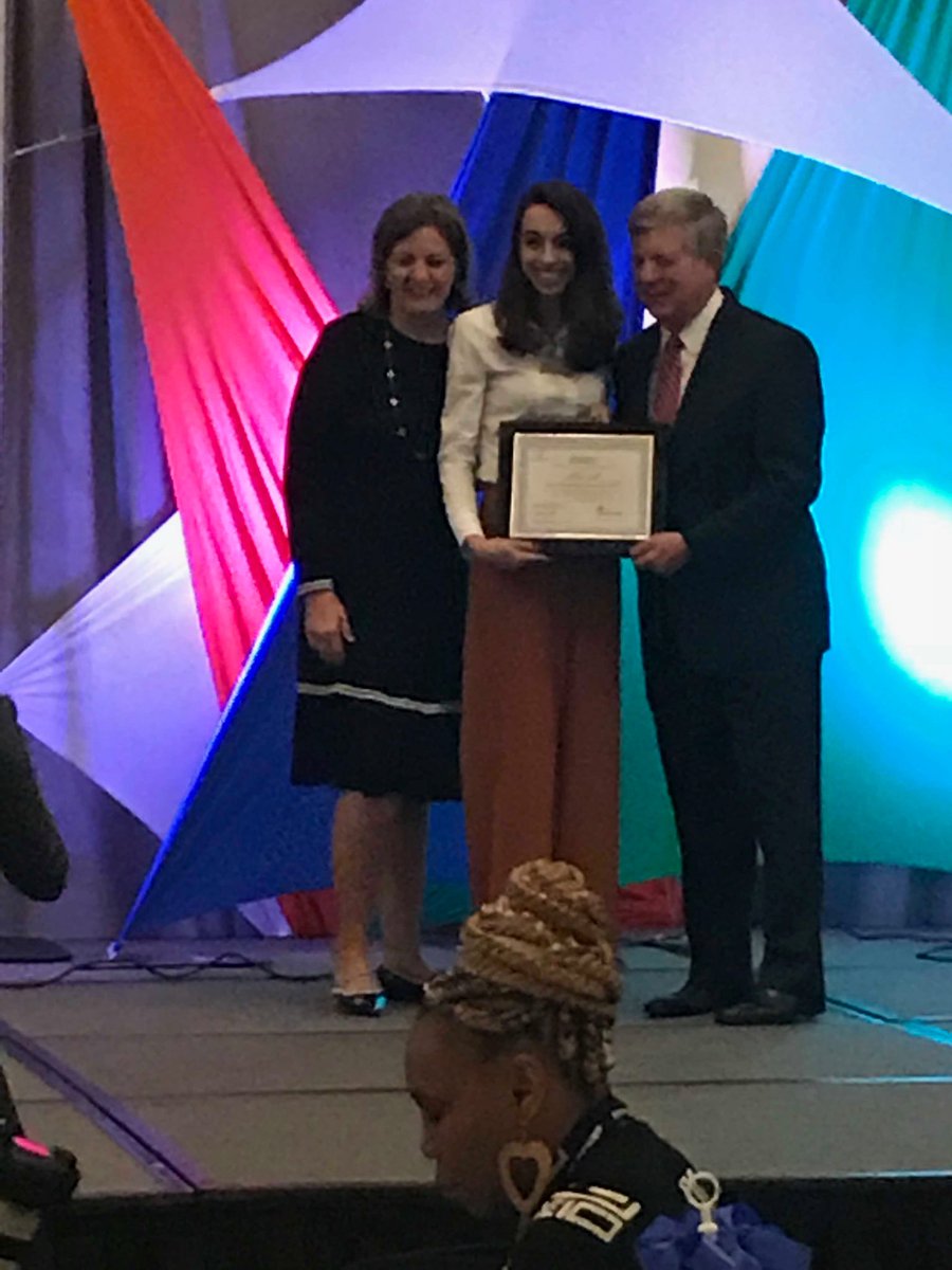 franci_edgerly's tweet photo. Aline graduating from Marketing College-STS.  I am so proud of you.  A new milestone in your career. https://t.co/YCbBQpiMQT