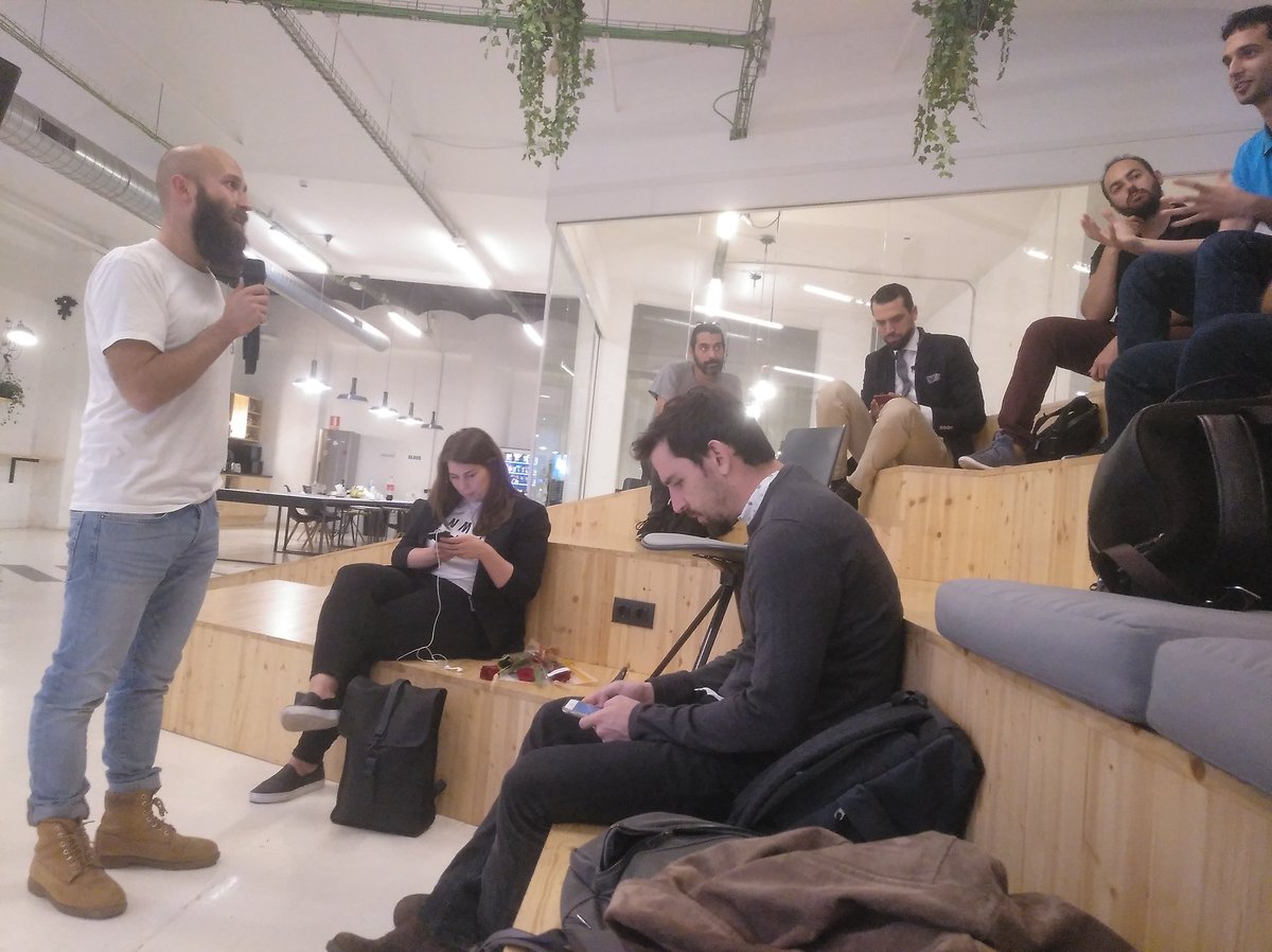 simonstubben's tweet photo. Questions being answered around CQRS after a great talk by Yonah Forst #bcndataeng https://t.co/qTQ1ifeY4K