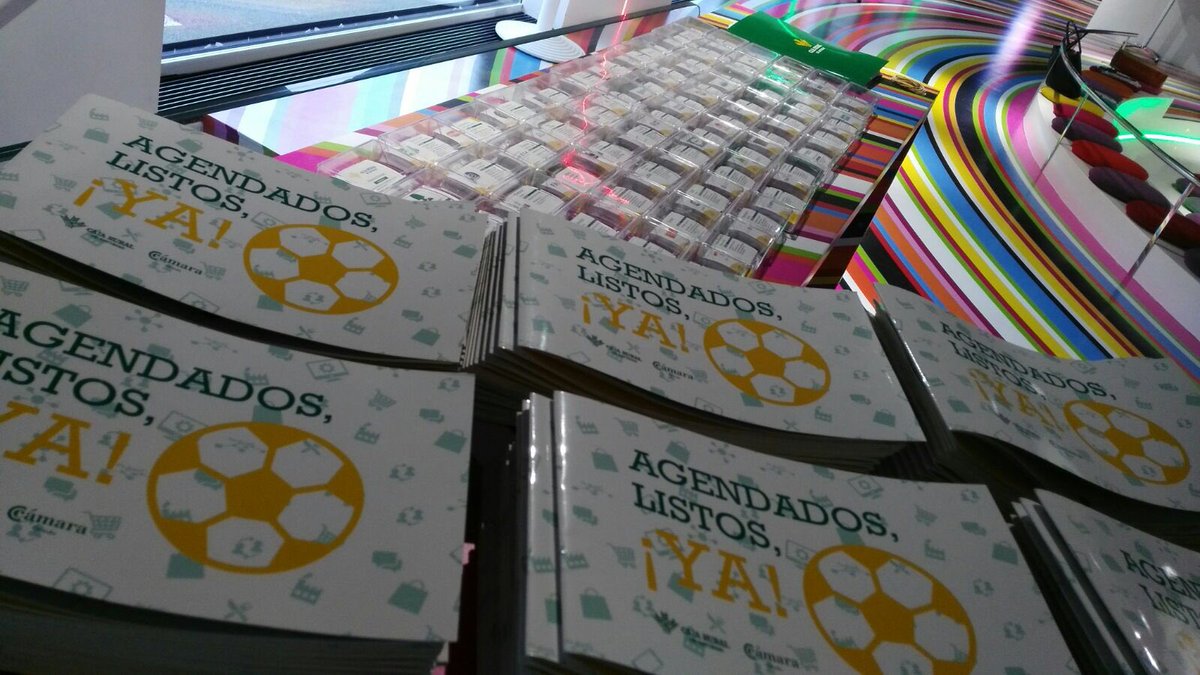 CRASTURIAS's tweet photo. Todo listo para #agendados2018.
Muchas ganas de que empiece el juego @CamaraOviedo @CynthiaAsturias #gomezoviedo #agrovaldes #betterplace @chiwake agendados, listos, ya. !! https://t.co/mXMqgDllSe
