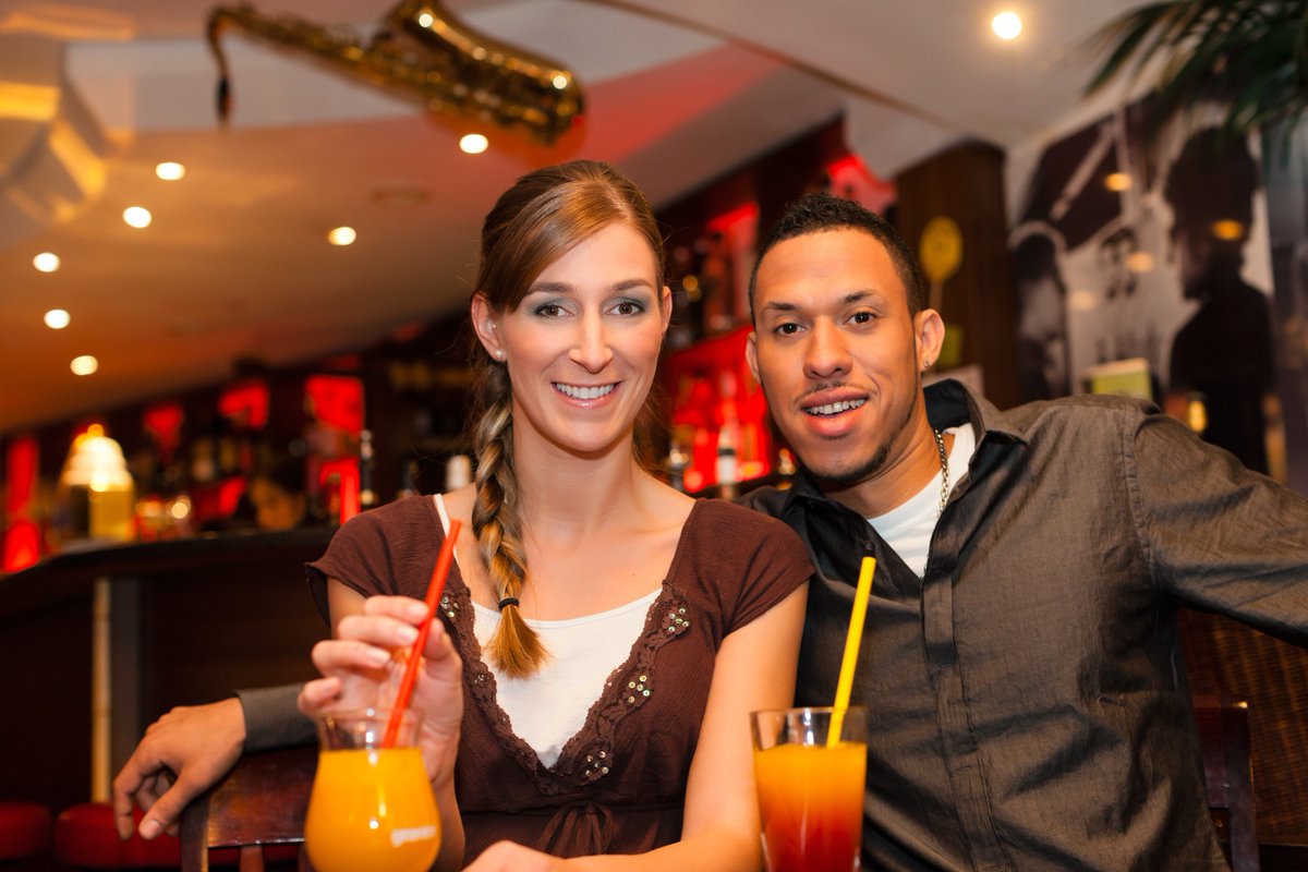 manchesterpubs's tweet photo. #Manchester hope your all enjoying #StGeorgeDay #Cheers https://t.co/52IF5Ik2aD