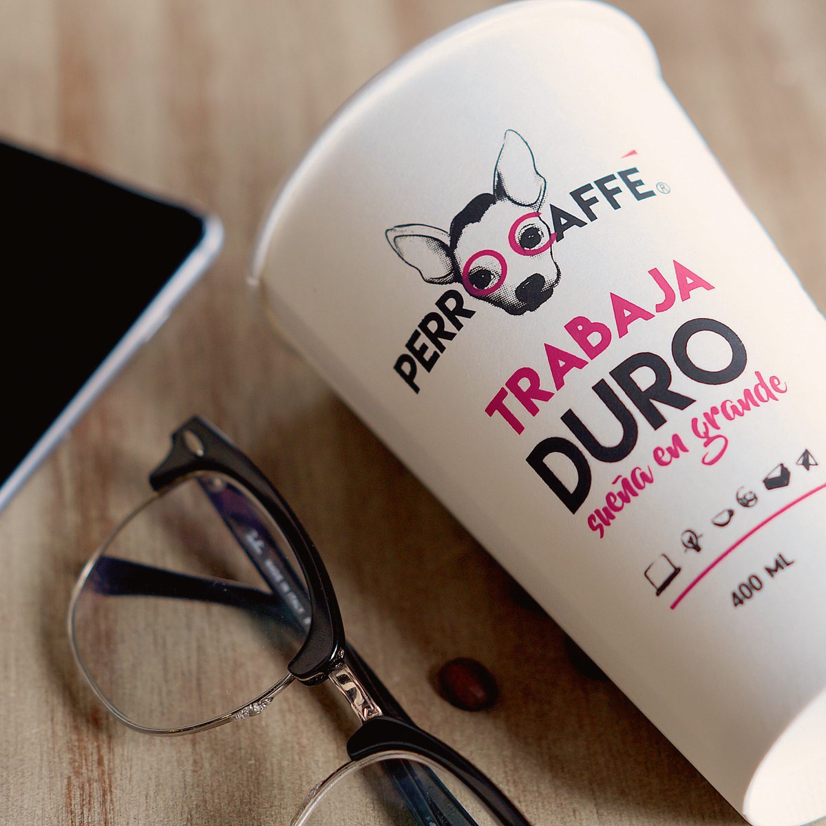 Perro Caffé tweet media