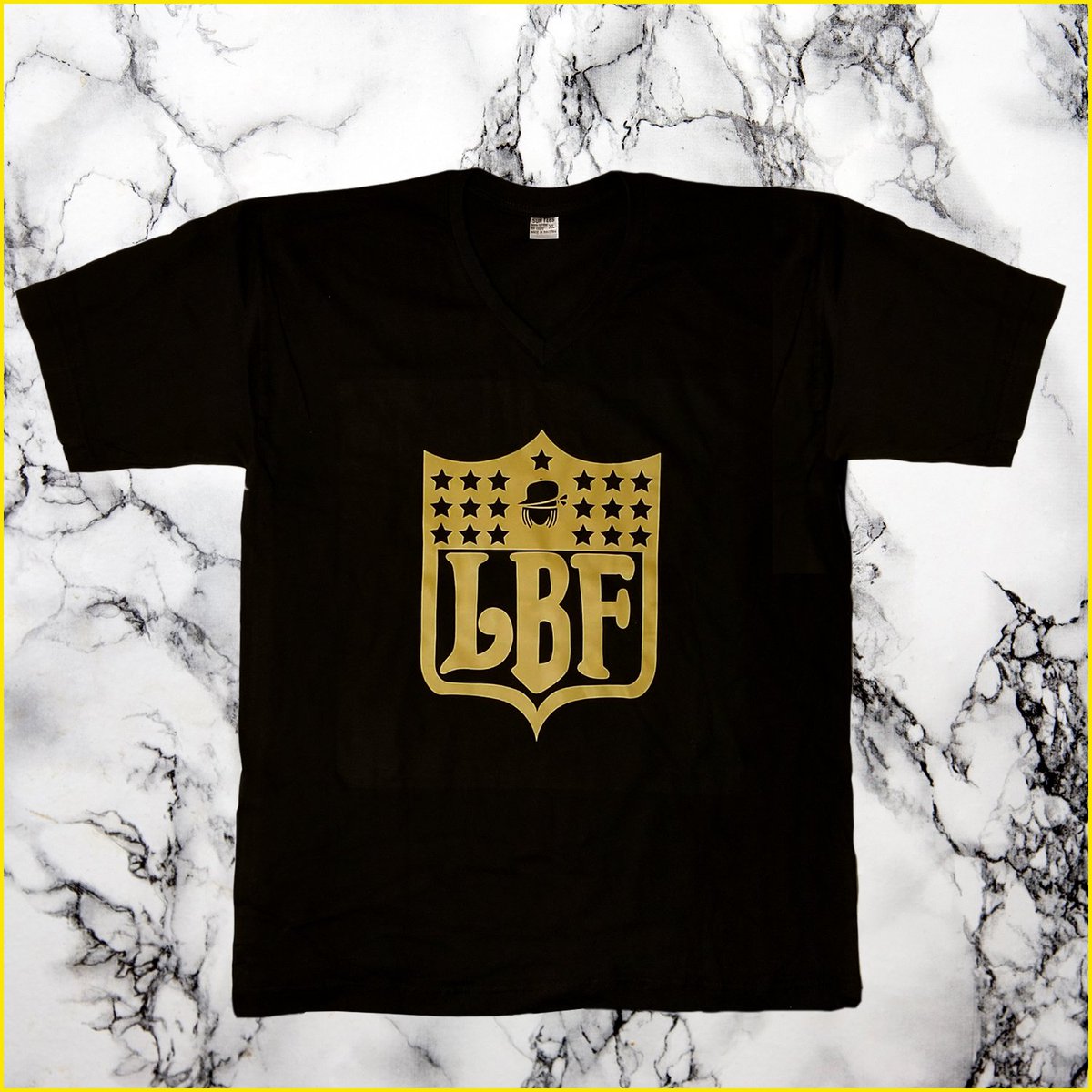 IndustryFixxMag's tweet photo. #CustomApparel
LBF Shield Tee
@MRCHEEKSLBFAM
#IndustryFixx #LBFTee #LBF
https://t.co/MDMIyorh0e https://t.co/dnkrnidkVV