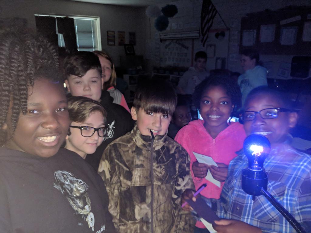 ARDavis1989's tweet photo. We made our writing glow today! Being detectives and finding evidence in the text @A5WHES @mmshady @jennifermbuff #CelebrateMonday https://t.co/5hpgSbwomg
