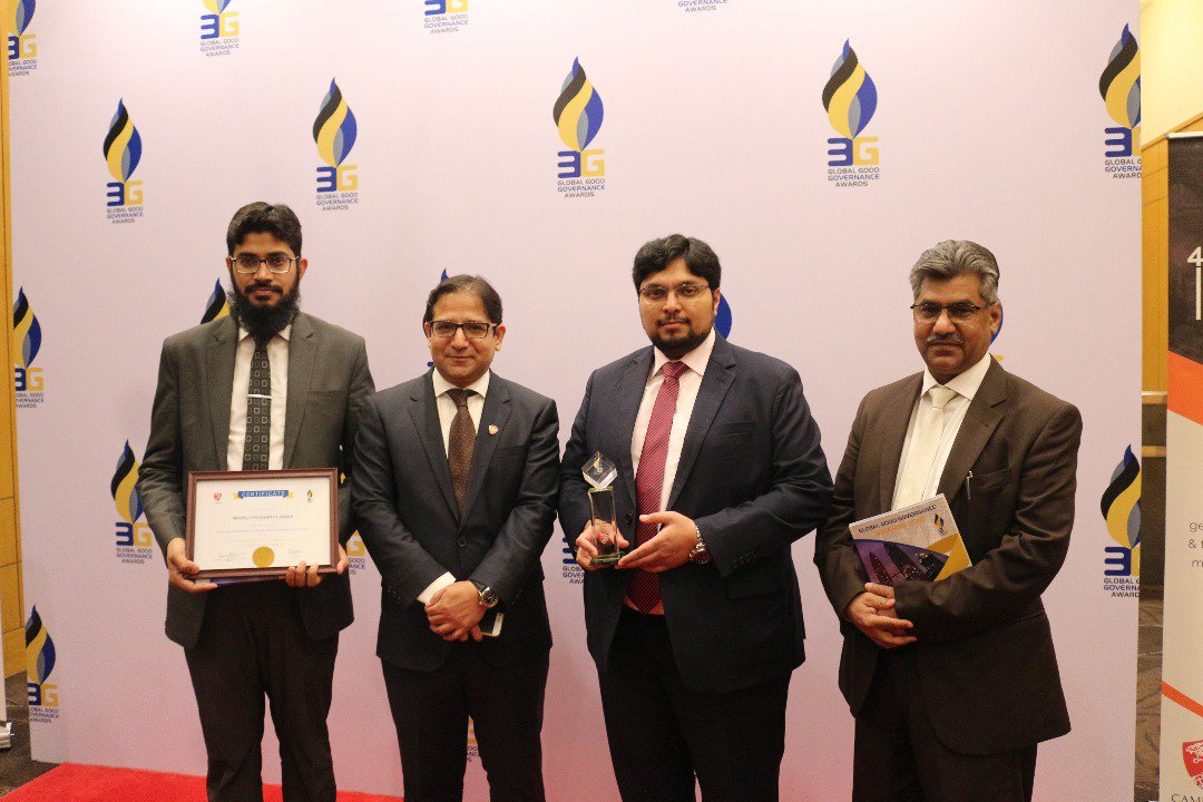 DrHussainQadri's tweet photo. 3G social Responsibility in higher Education Award 2018
Given to Minhaj University Lahore in Kuala Lumpur Malaysia. Minhaj University Lahore, for being one of the fastest growing University of Pakistan and for its social and academics contributions towards the Nation of Pakistan. https://t.co/407TzUxrAc