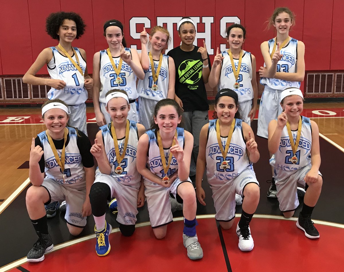 AdvancedHoops1's tweet image. Congratulations to our 11U Girls (Stair) on winning the Pizza Hut Mid Atlantic Championships!  This is the second weekend straight where the girls have gone 4-0!!  #advancedhoops
