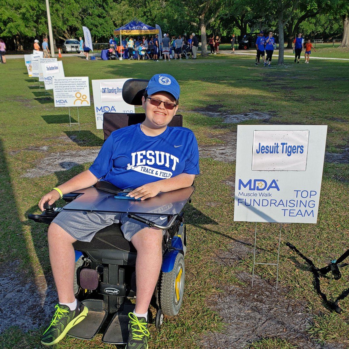 JesuitTampaFL's tweet photo. Men for Others in action: Saturday morning at Al Lopez Park, team captain Jimmy Grammig '21 and 30 other students/faculty from Jesuit participated in the MDA 5K Walk fundraiser and were the 3rd-highest fundraising community group! #GoTigers #MDACamp https://t.co/zXFpl3adLe
