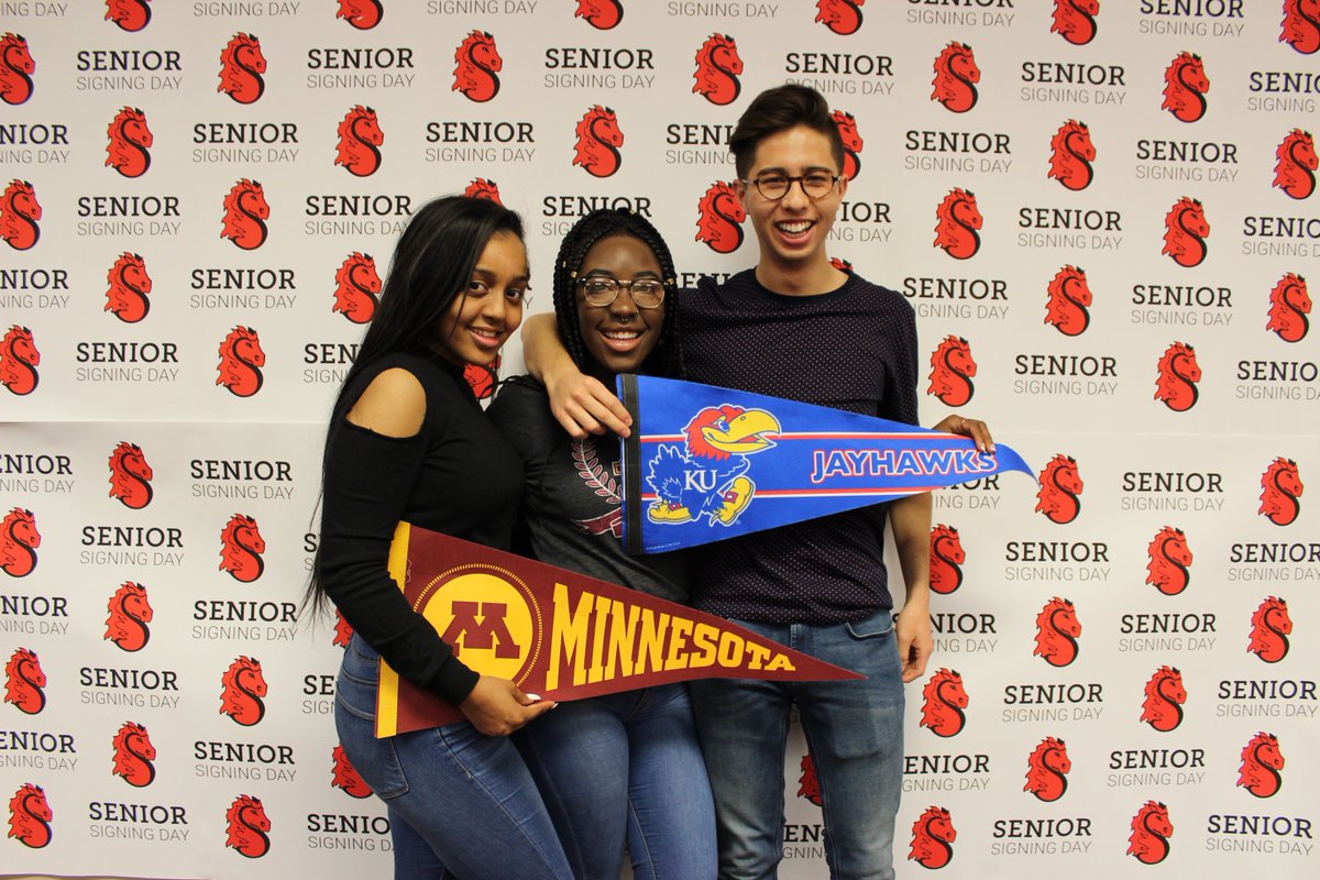 PonyCCC's tweet photo. Attention Seniors! Senior Signing Day is Wednesday, May 2 in the College and Career Center. Wear your college gear and tell your fellow seniors. https://t.co/9mXxMiDzMK