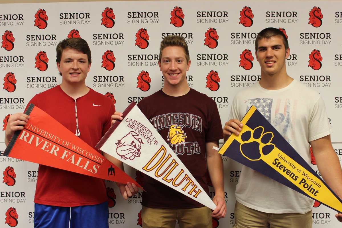 PonyCCC's tweet photo. Attention Seniors! Senior Signing Day is Wednesday, May 2 in the College and Career Center. Wear your college gear and tell your fellow seniors. https://t.co/9mXxMiDzMK
