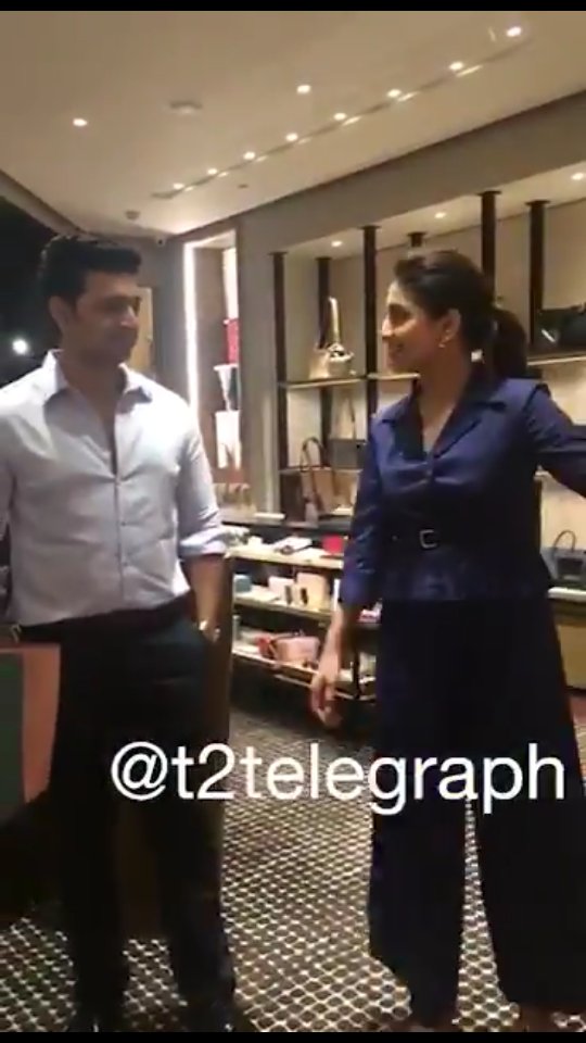 DevRukh_laboni's tweet photo. @idevadhikari  @RukminiMaitra they ar spotted at @coach @QuestKolkata  .
@idevadhikari Looking so handsome 💖💖😘 why u r so hansome .and @RukminiMaitra so preety u are https://t.co/Z0TzjVKx07