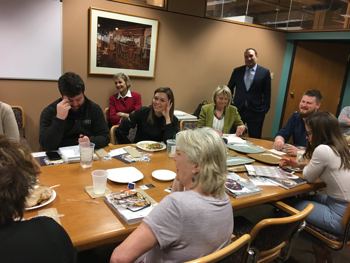 SteveBelgeri's tweet photo. Updating the great sales force @FordHotelSupply with the new pieces from @HLC_Dinnerware. #cmafoodservice @SteveBelgeri @ChefMichael_CMA @sandiparsons9 @SBelgeri @ChelseaKumm @bpeterson_cma https://t.co/0LcZdg1WC8