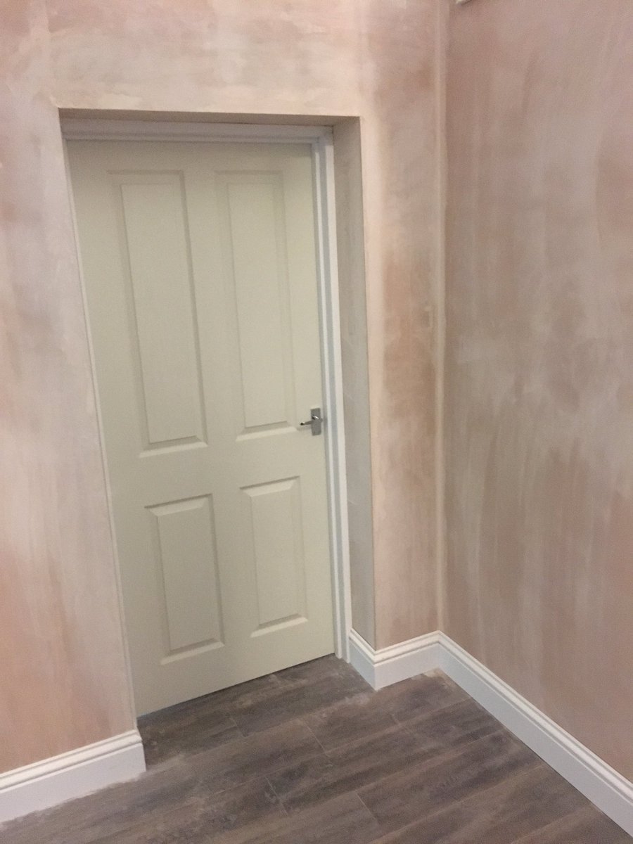 absolute_build's tweet image. Latest job complete, city centre salon fit out 🔨🚪 #joinery