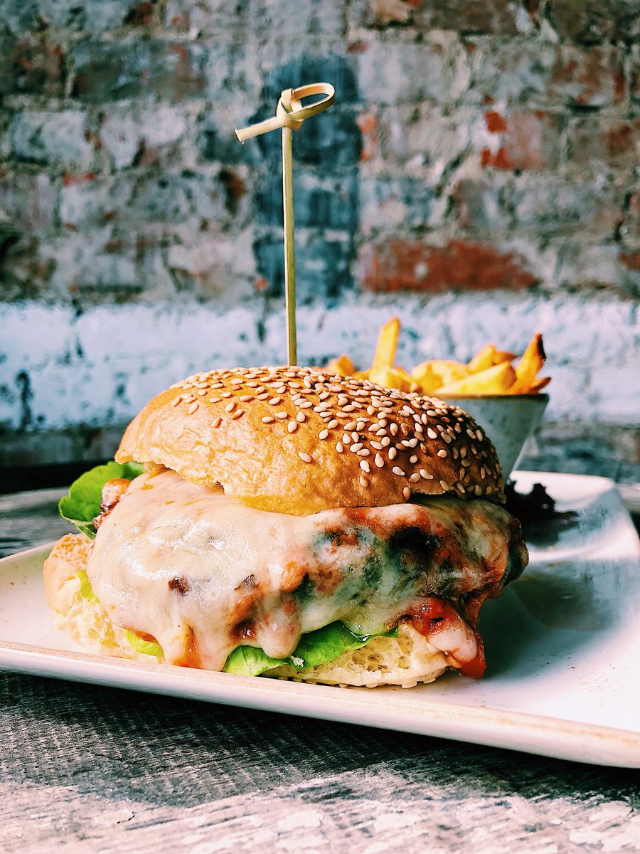 Check out this weeks EXPRESS LUNCH MENU snaps...

Available 11.30am - 8pm | Monday - Friday 

👅💥👅💥👅💥👅💥👅💥