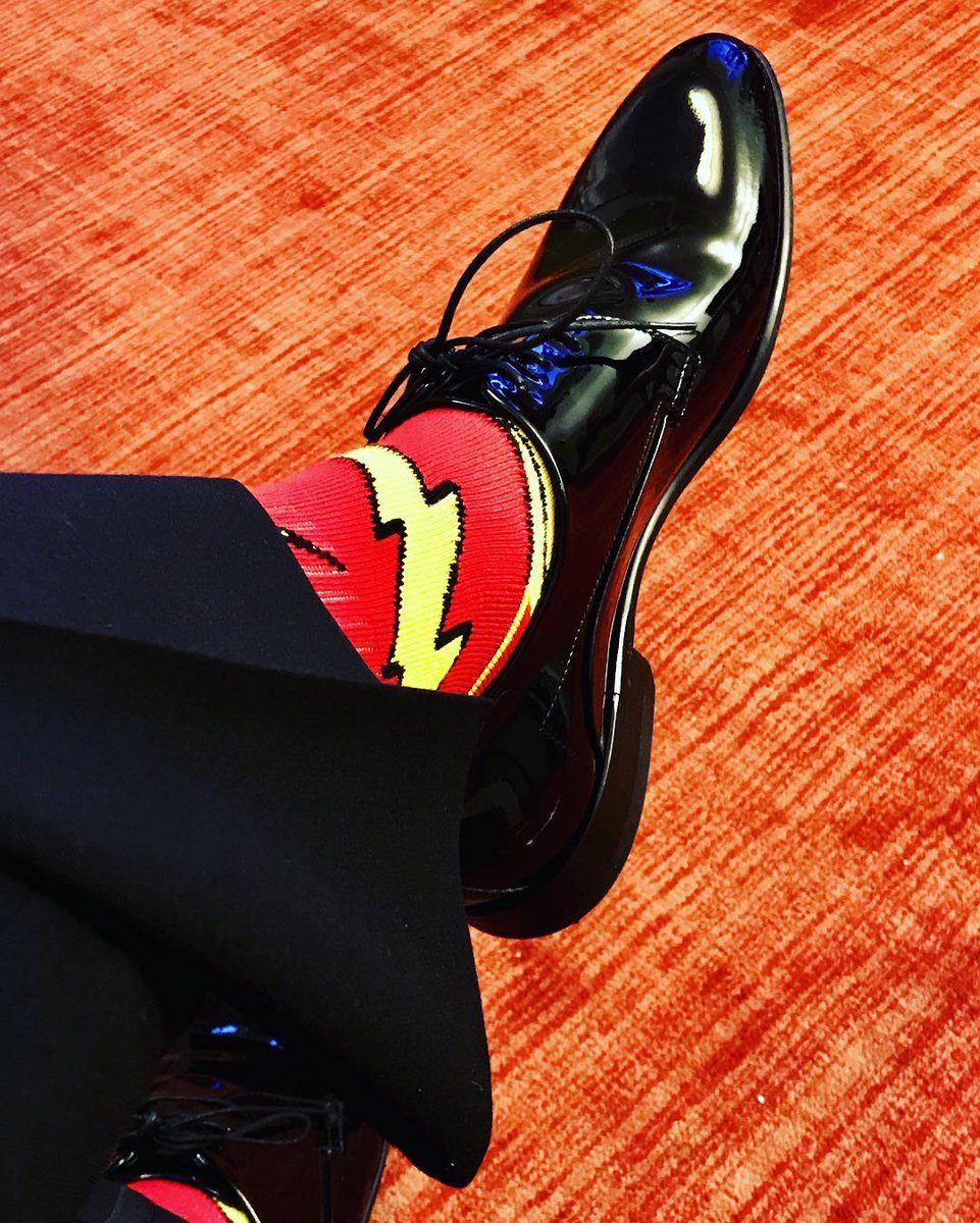 missmayim's tweet photo. Hers and His 👠👞👰💒
#shamy #wedding @bigbangtheory https://t.co/xSD9clccEO