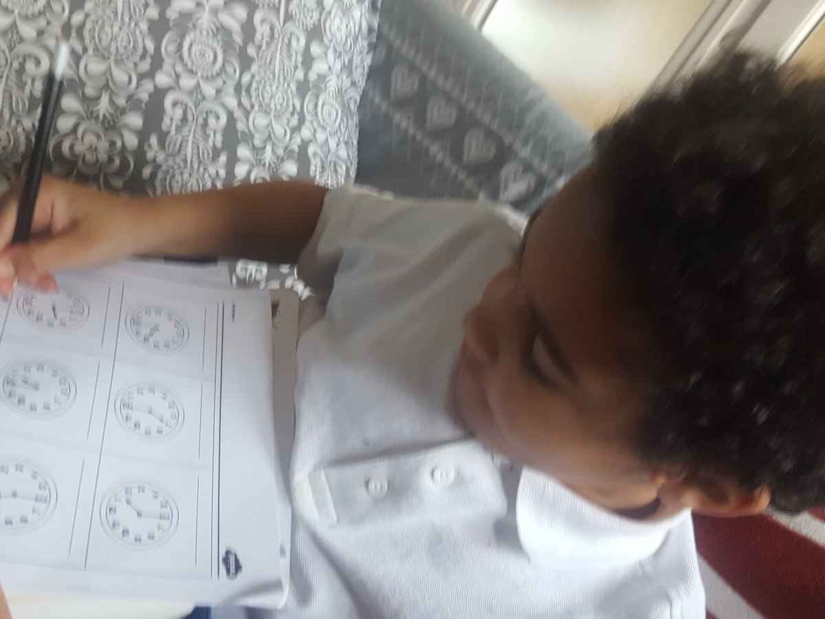 He knows the time😍🤗 thanks <a href="/plum_class/">Plum class</a>