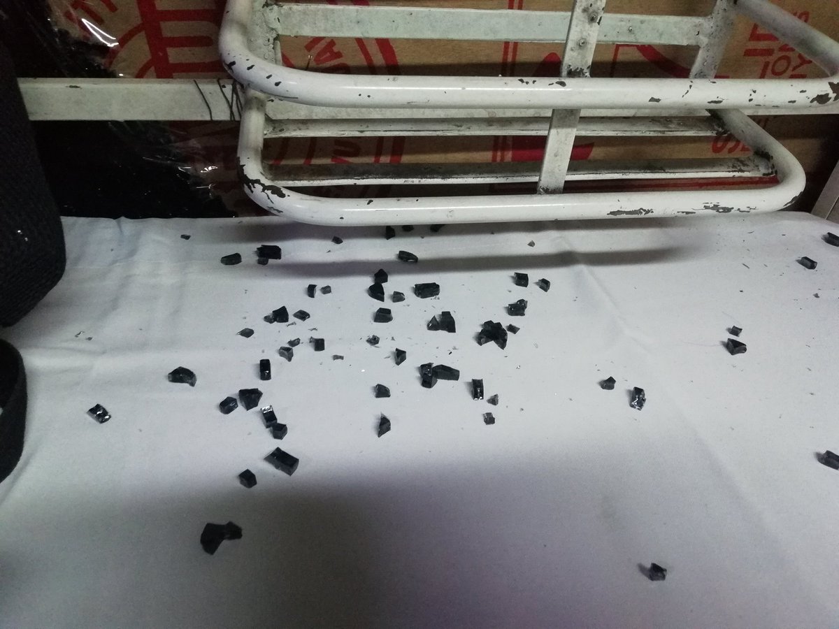 VinitKabra's tweet photo. Worst ever travelling experience with @redBus_in &amp; @hanstravels, volvo frm pune to indore with broken glass and they didnt even ready to change the seat.. https://t.co/NXq4a6jAnV