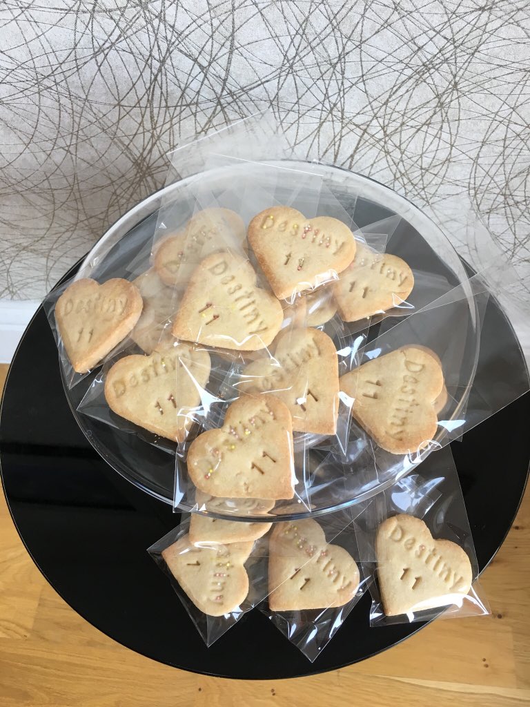 MyCakeHobby's tweet photo. Shortbread Cookies #personalisedcookies #birthdaycookies #undecoratedcookies #partyfavours https://t.co/bTupxQrLxO