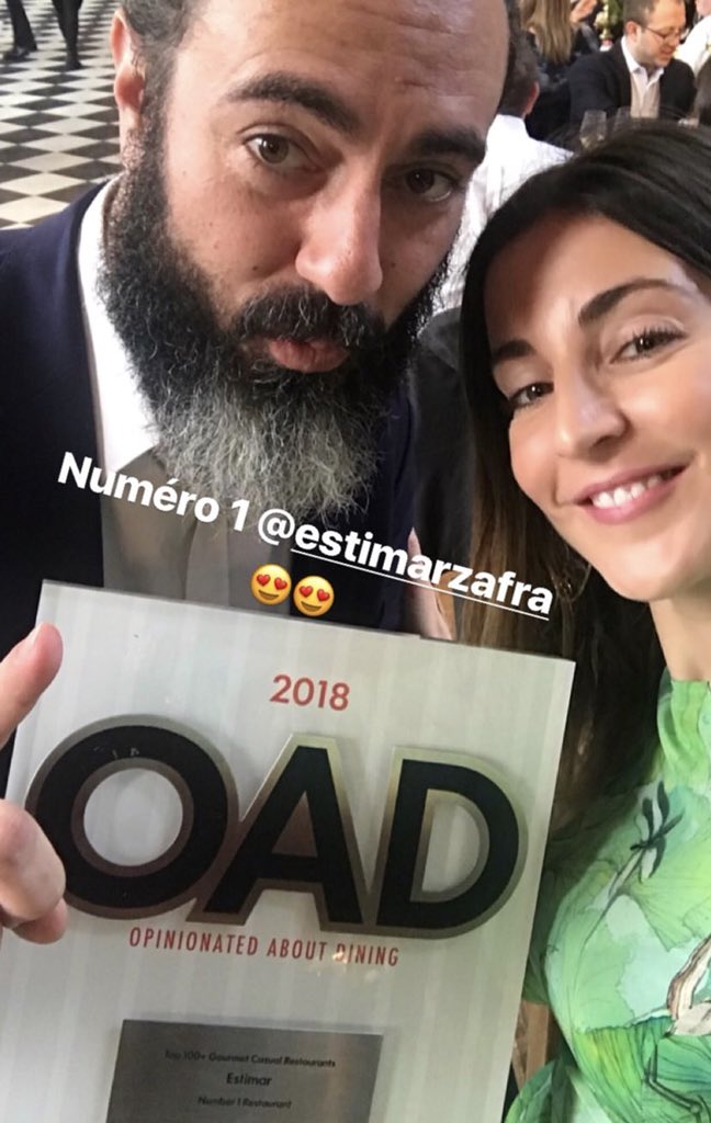 EstimarZafra's tweet image. Felices recogiendo en Londres el primer premio Top 100 + Gourmet Casual Restaurants @OADining #oadweek2018 Muchas Gracias!! 
Gracias a todo el equipo de Estimar, a @PescadorsRoses y sobretodo a todos los que nos permitís estimaros cada día !! Moltes gràcies!!