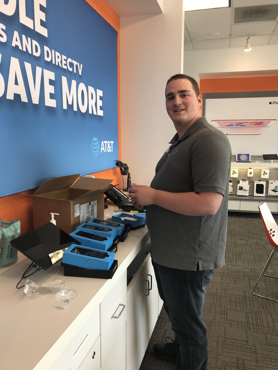 TeamElyria's tweet photo. Devin setting up Enhanced PTT for his biz customer! #OHPA @TheoAlexander11 @alysonwoodard @BIGBizDecker @siegert_colleen #justthebeginning https://t.co/XIXmrFr8Ob