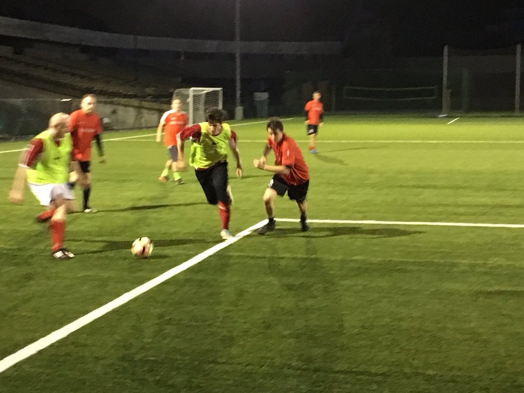 tomkrivda's tweet photo. Ve finále turnaje #NFACS O pohár Václava Maška vede těsně před koncem @Generali_CR nad @KPMG_CZ 2:0. #SpartaniSobe #NadacniFondACS https://t.co/FMXgDCJ4uO