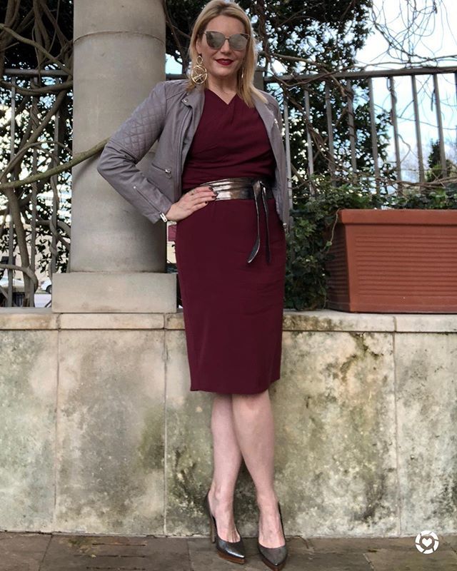 polishedprofes's tweet photo. #chicworkchick vibes this Monday.
We have a new @notwonderwomanpodcast series that launched today - how to find your dream job with steps to take to identify that job, get your resume in order and how and where to start looking right now! Go to … https://t.co/FL008KaUtf https://t.co/WzIBWG0Dxv