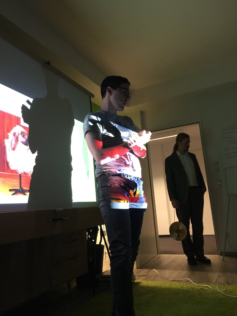 VeraLittleTree's tweet photo. We heard some great stories and ideas at our #99sec #talks @ministryoftest #MeetUp @alt_lv @Tweet_Cassandra @isleoftesting @Marcel_Gehlen https://t.co/0XU7L9fHpd