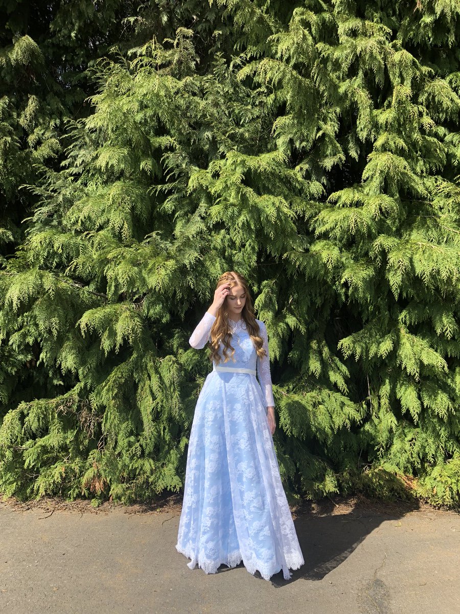Virtuous_Prom's tweet photo. Thanks, Autumn for sharing these beautiful pics of your custom prom dress! #virtuousprom #prom #prom2018 #prom2k18 #modestprom #mopro #moprom #mormonprom #customdress #lds https://t.co/RZqWKkOMF2
